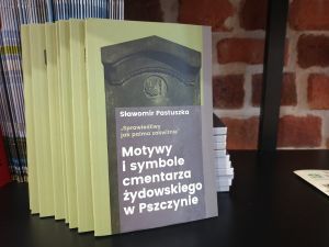 Ukazał się przewodnik po symbolach i motywach cm