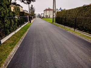 Nowa nakładka asfaltowa na ulicy Sikorskiego w Ć