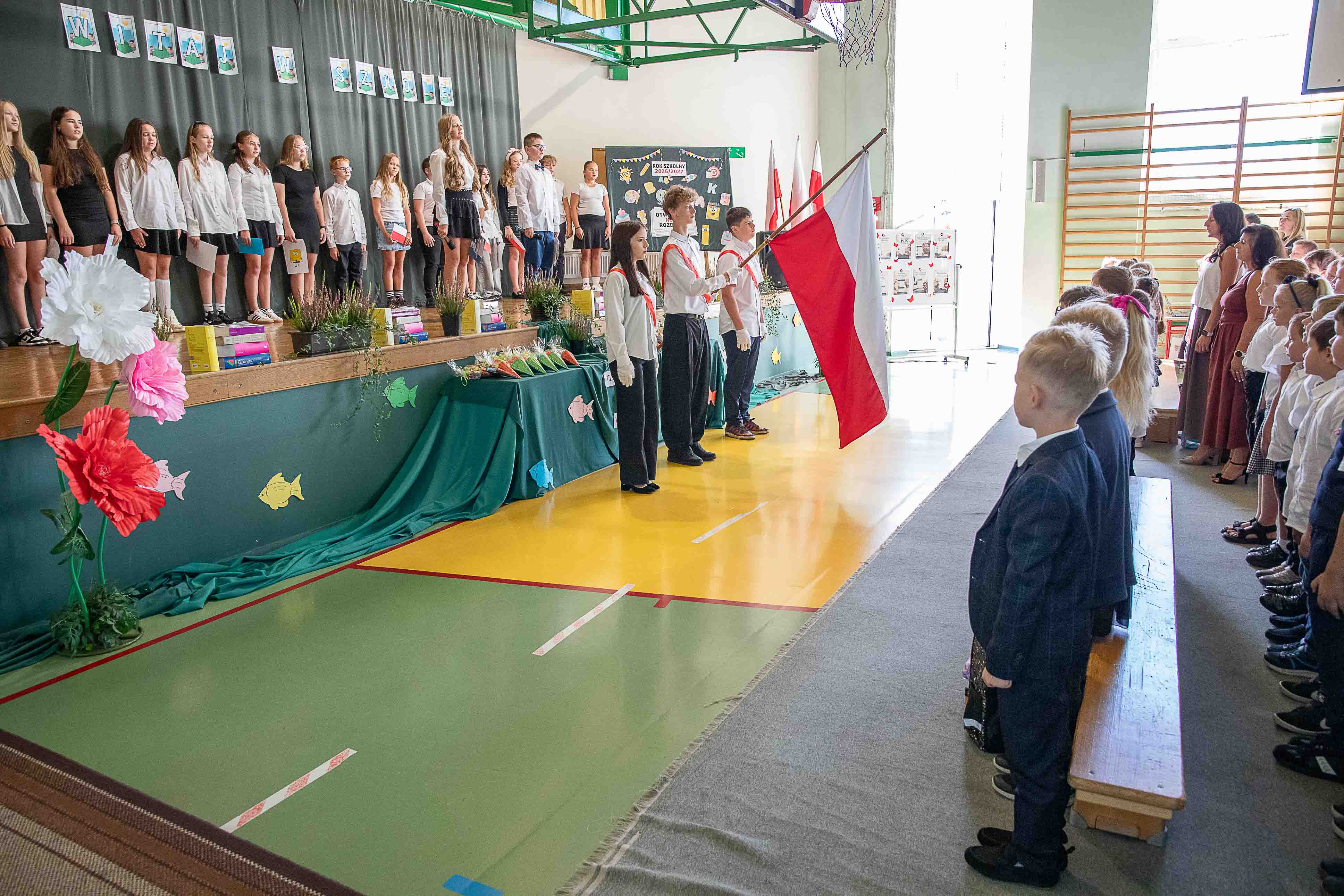 Uczniowie w całej Polsce powrócili do szkół