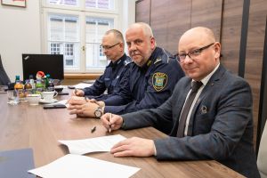 Nowa umowa o współpracy Straży Miejskiej w Pszc