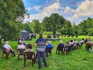 Koncert plenerowy w pszczyńskim parku