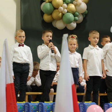 Uroczystość pasowania na uczniów w pszczyńskich szkołach podstawowych - ZSP Jankowice - 09.10.2025