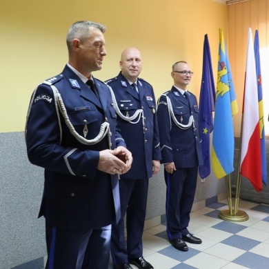 Pożegnanie Komendanta Powiatowej Policji w Pszczynie insp. mgr. Grzegorza Bonalskiego oraz powitanie nowego Komendanta insp. Arkadiusza Blocha - 13.10.2025