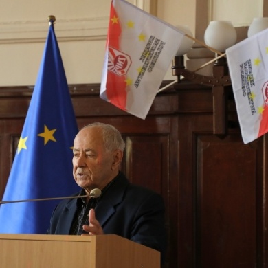 Odsłonięcie ławeczki i obelisku na 120 lecie Związku Nauczycielstwa Polskiego - 13.10.2025