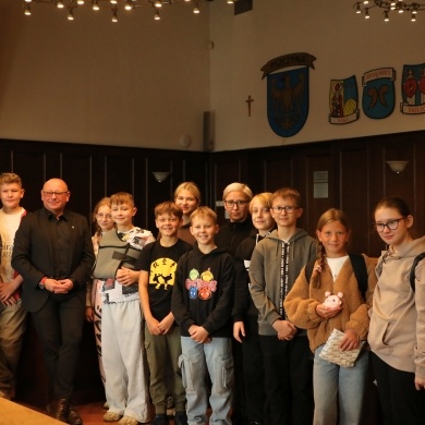 Wizyta klasy VI Szkoły Podstawowej w Rudołowicach - 16.10.2025