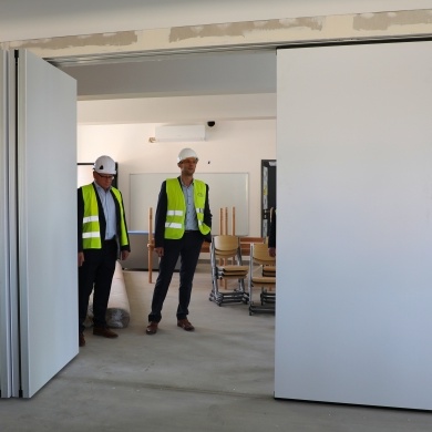 Przebudowa budynku usługowo-biurowego na nowoczesny obiekt wielofunkcyjny w Wiśle Wielkiej - 5.11.2025