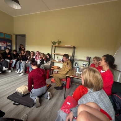 Nowa salka edukacyjna do nauki pierwszej pomocy w ZS1 Pszczyna 
