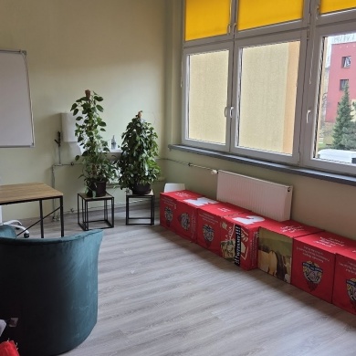 Nowa salka edukacyjna do nauki pierwszej pomocy w ZS1 Pszczyna 