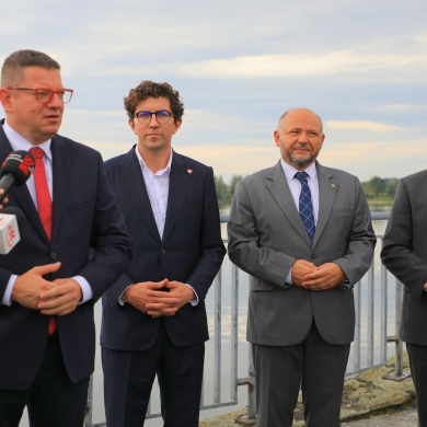 Briefing prasowy Wód Polskich na zaporze Zbiornika Łąka - 31.08.2026