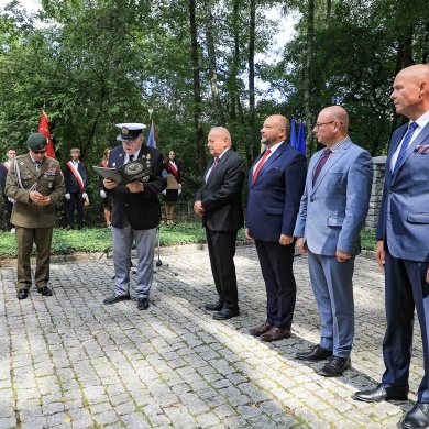 Obchody 1 września na cmentarzu 