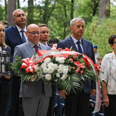 Obchody 1 września na cmentarzu 