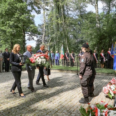 Obchody 1 września na cmentarzu 
