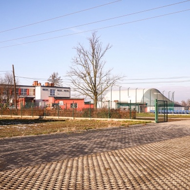 Chodnik do Szkoły Podstawowej nr 13 w Wiśle Małej - 14.12.2020