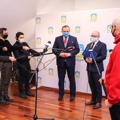 Przekazanie umowy dot. programu STOP SMOG - 23.03.2021
