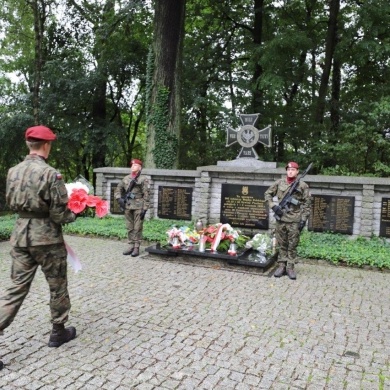 1 września - cmentarz wojenny 