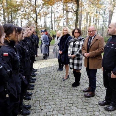 Uroczystości na cmentarzu wojennym