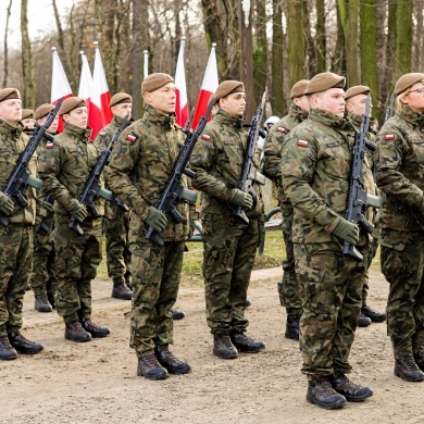 Przysięga żołnierzy 13 Śląskiej Brygady Obrony Terytorialnej w Pszczynie - 04.12.2021