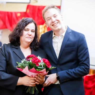 Maturzyści III LO odebrali świadectwa i wyróżnienia - 29.04.2022