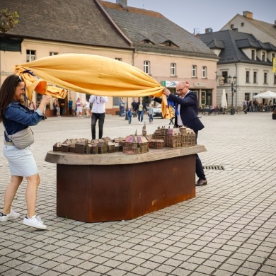 Miniaturowa makieta pszczyńskiej starówki na rynku - 14.05.2022