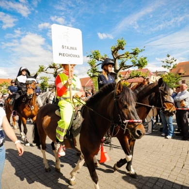 Parada konna na rynku w Pszczynie - 22.05.2022