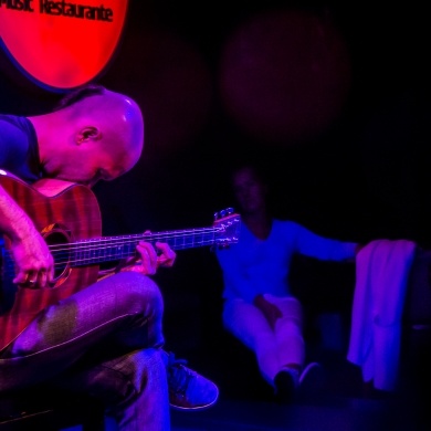 Koncert Piotra Krępecia w Bugsy's Music Restaurante - 24.08.2022