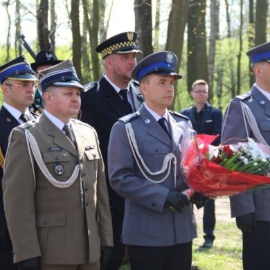  Obchody Dnia Pamięci Ofiar Zbrodni Katyńskiej oraz 77. rocznicy masowej zsyłki Polaków na Sybir