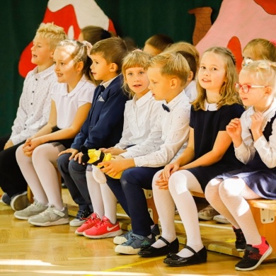 Pasowanie pierwszoklasistów w Szkole Podstawowej nr 6 w Pszczynie - 10.10.2022