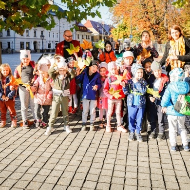 Wizyta przedszkolaków z ZSP w Łące w ratuszu - 27.10.2022