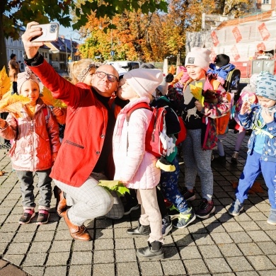 Wizyta przedszkolaków z ZSP w Łące w ratuszu - 27.10.2022