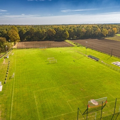 Nowe oświetlenie boiska LKS Studzienice - 12.10.2022