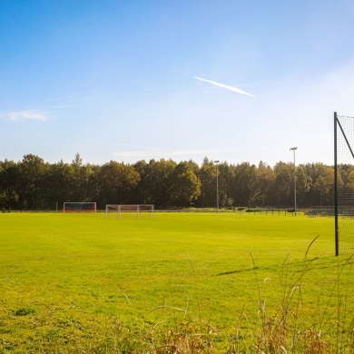 Nowe oświetlenie boiska LKS Studzienice - 12.10.2022