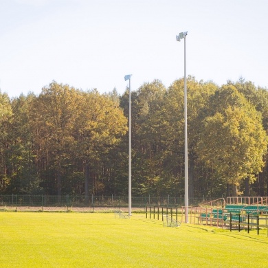 Nowe oświetlenie boiska LKS Studzienice - 12.10.2022