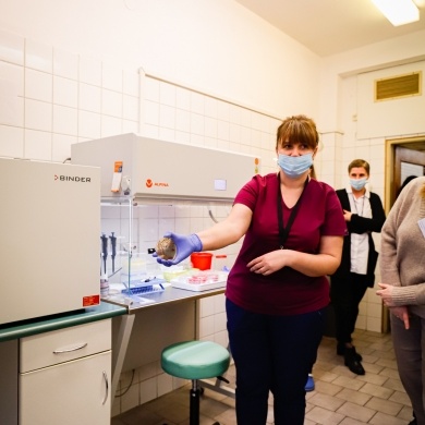 Otwarcie pracowni mikrobiologii w Szpitalu Joannitas w Pszczynie - 05.12.2022