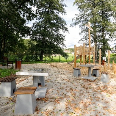 Budowa Ogrodu Społecznego w Wiśle Małej - 04.10.2023