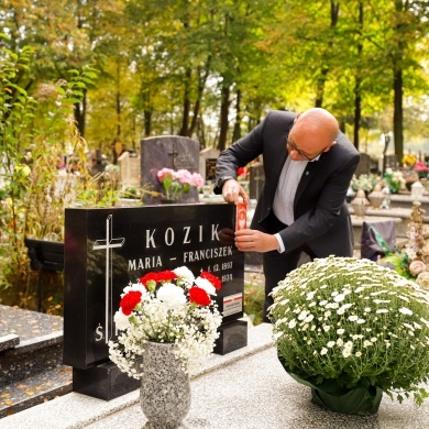 Uroczystość oznaczenia grobu powstańca śląskiego Franciszka Kozika znakiem pamięci Tobie Polsko - 24.10.2023