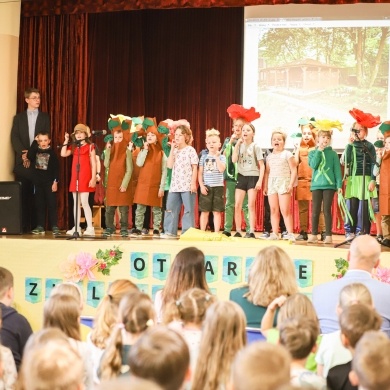 Otwarcie ekopracowni pod chmurką 