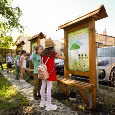 Otwarcie ekopracowni pod chmurką 