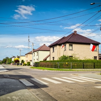 Nowy chodnik na ulicy Słowackiego w Pszczynie - 02.05.2024