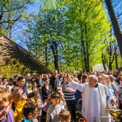 Święcenie koszyczków wielkanocnych 