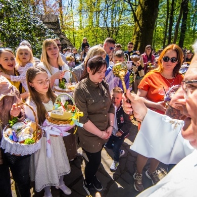 Święcenie koszyczków wielkanocnych 