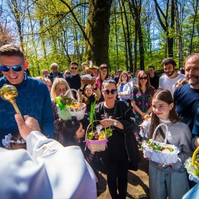 Święcenie koszyczków wielkanocnych 