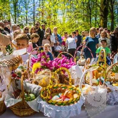 Święcenie koszyczków wielkanocnych 
