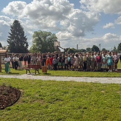 Otwarcie Zielonej Pracowni w Zespole Szkolno-Przedszkolnym w Ćwiklicach - 17.06.2025